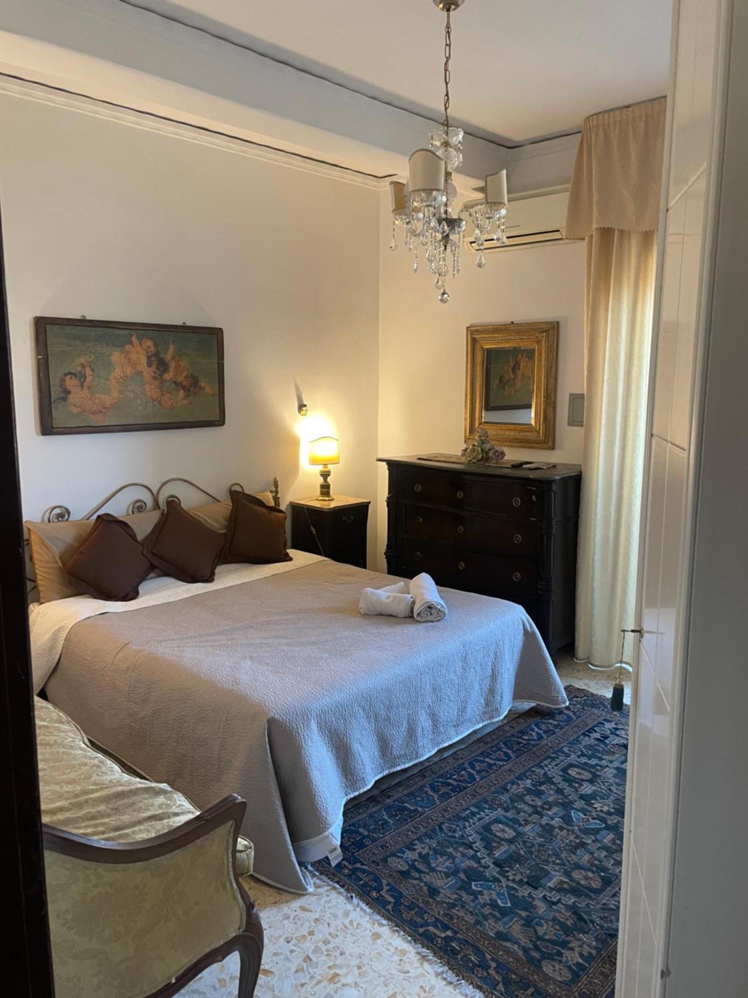 B&B Maria Napoli Bagian luar foto